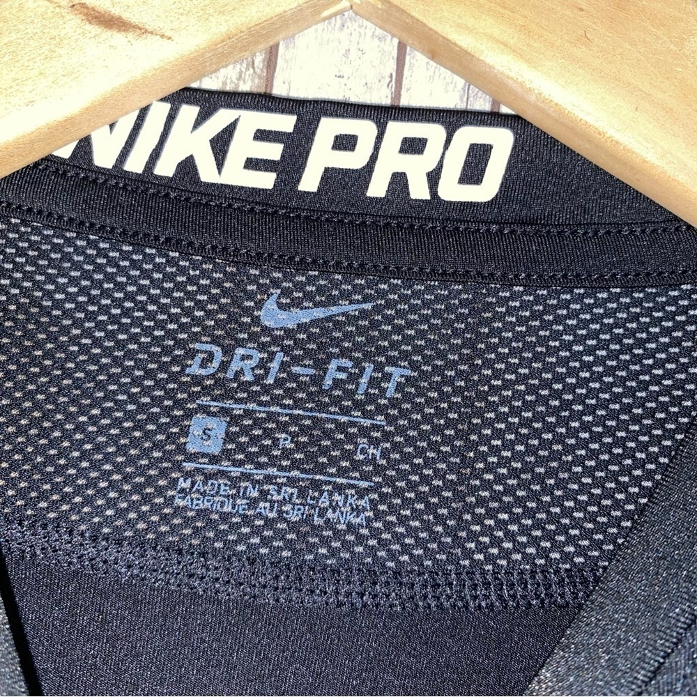 Nike Pro Kids Black Long Sleeve - Picture 4 of 5
